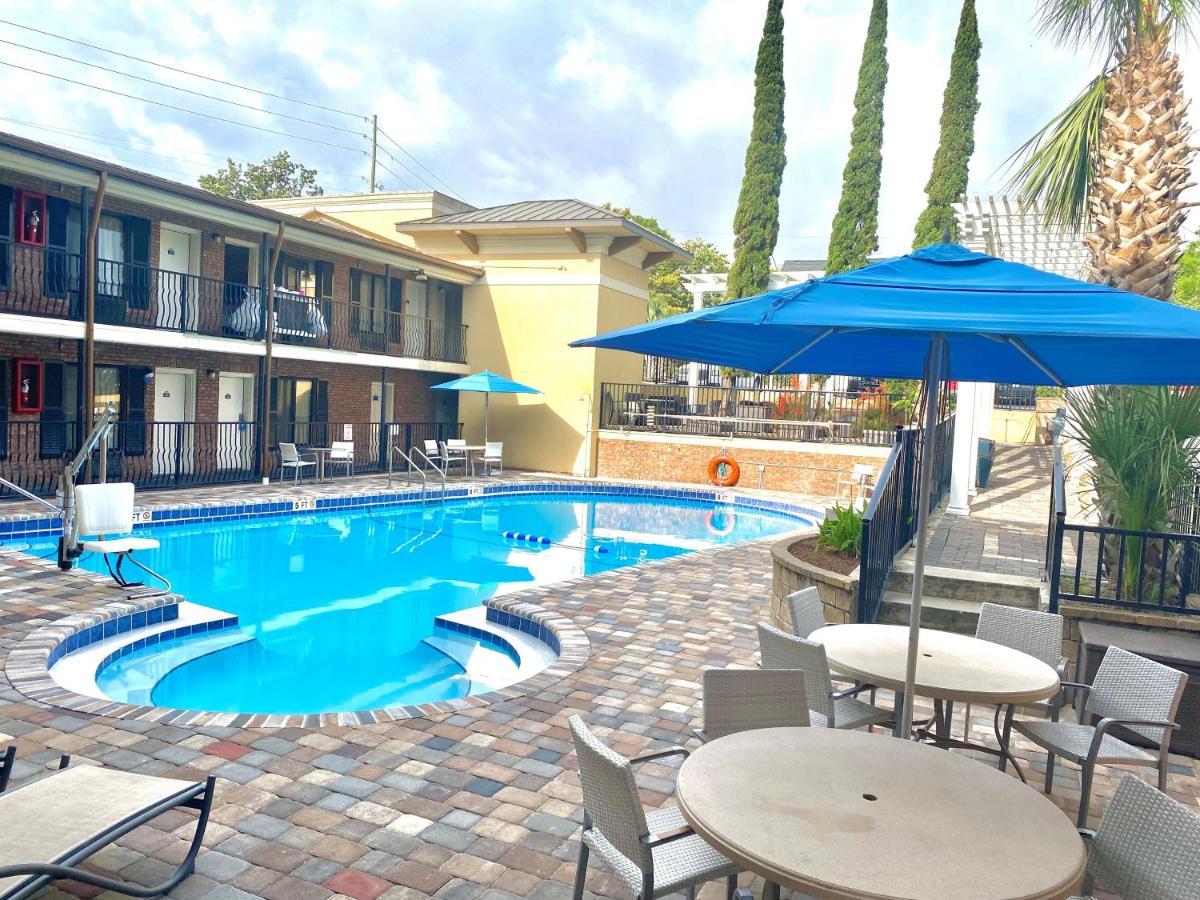Days Inn By Wyndham Pensacola - Historic Downtown Ngoại thất bức ảnh