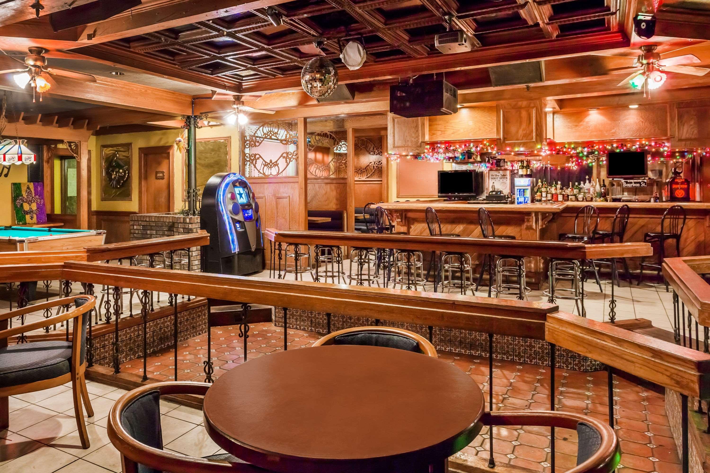 Days Inn By Wyndham Pensacola - Historic Downtown Ngoại thất bức ảnh