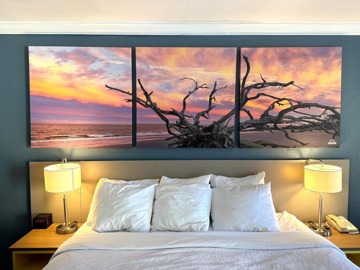 Days Inn By Wyndham Pensacola - Historic Downtown Ngoại thất bức ảnh